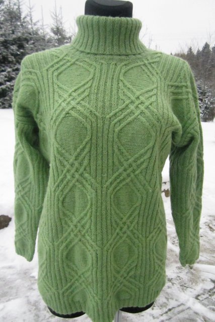 moteriškas megztinis