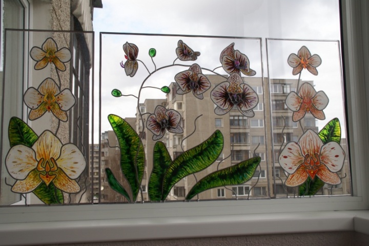 "Orhidėjos " ant stiklo