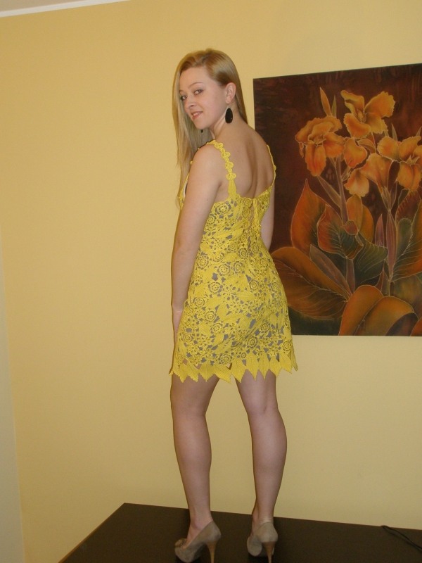 Geltona suknelė su bolero