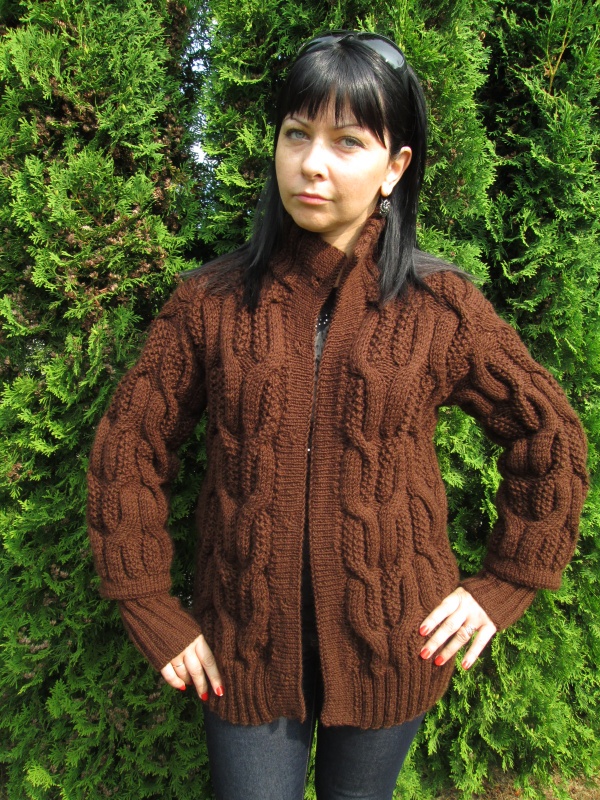 megztinis su riesinemis