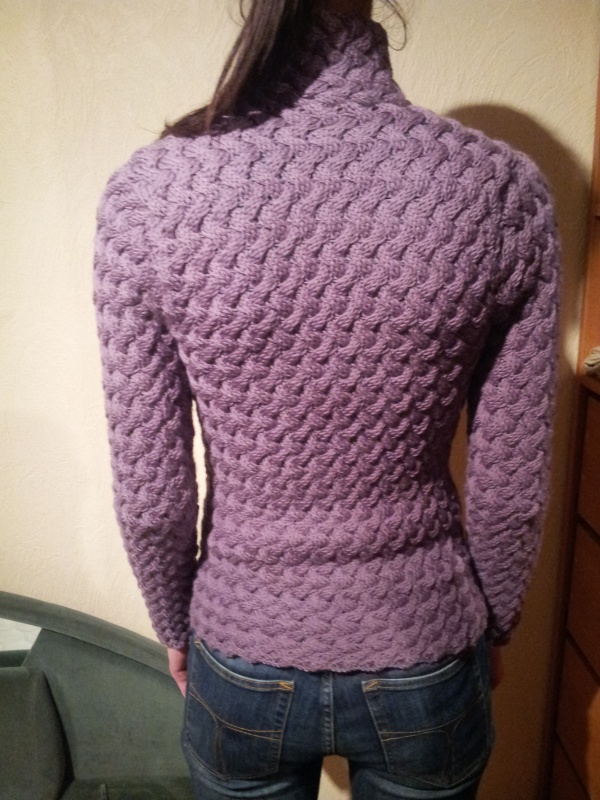 Alyvinis megztinis