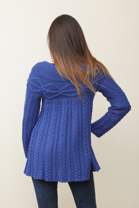Mėlynas susegamas megztinis