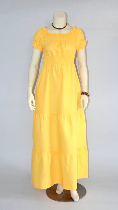 Geltona ilga suknelė