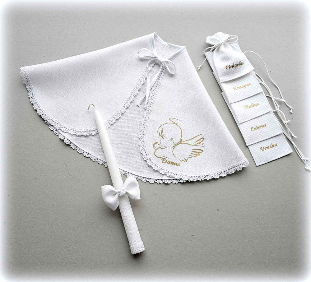 Lininė krikstynų skraiste. Siuvinėta krikšto skraistė