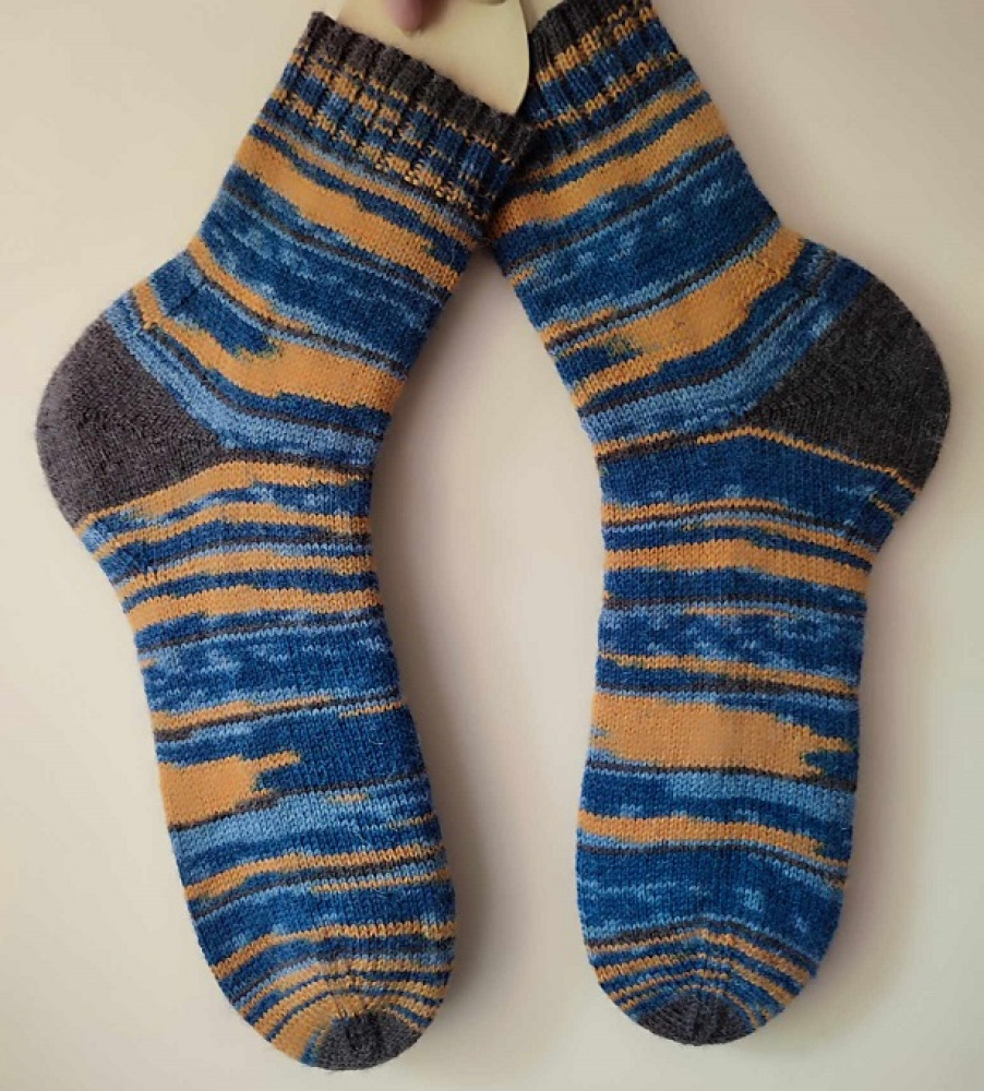 29 cm ilgio margos megztos vilnonės kojinės