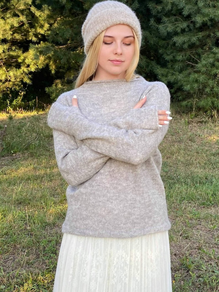 Alpakos megztinis su riešinėmis