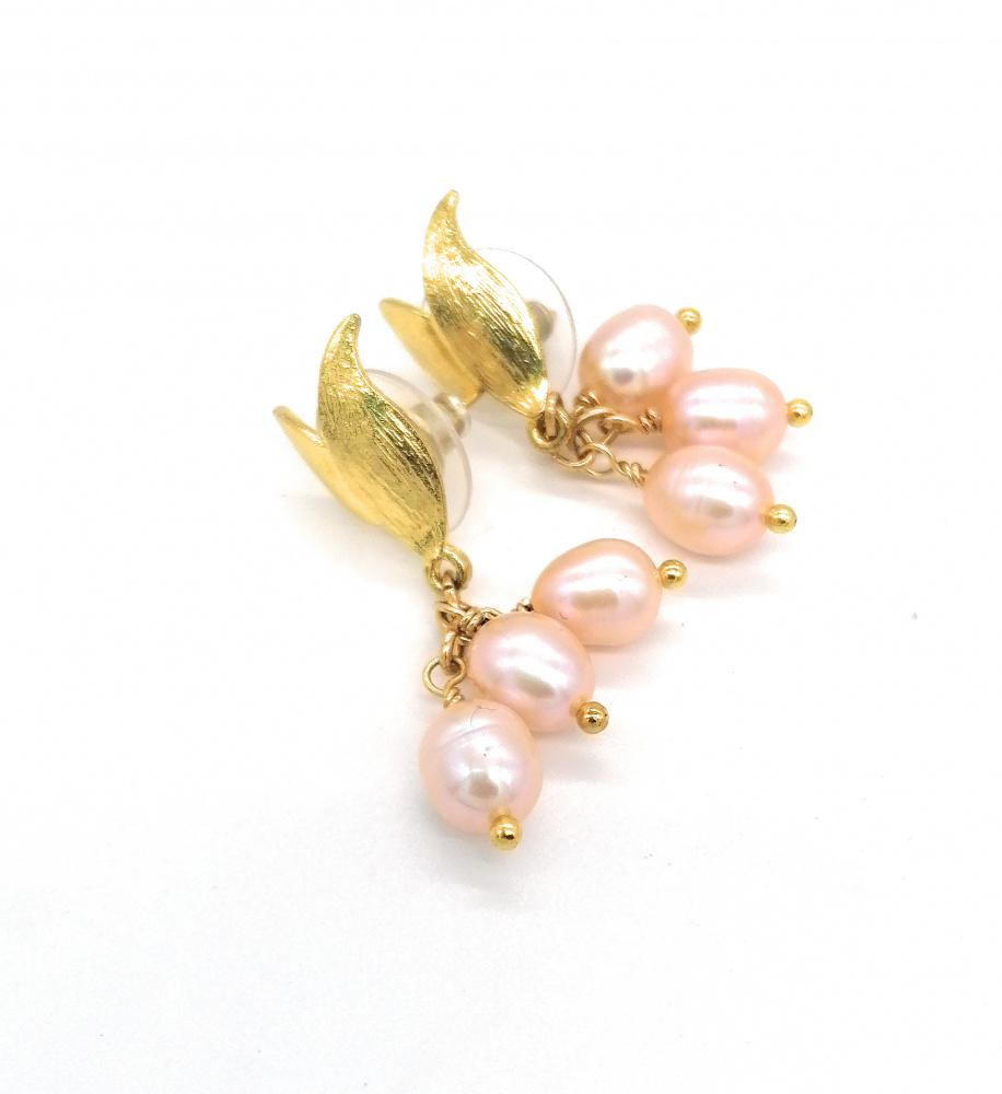 Gelavandenių perlų auskarai