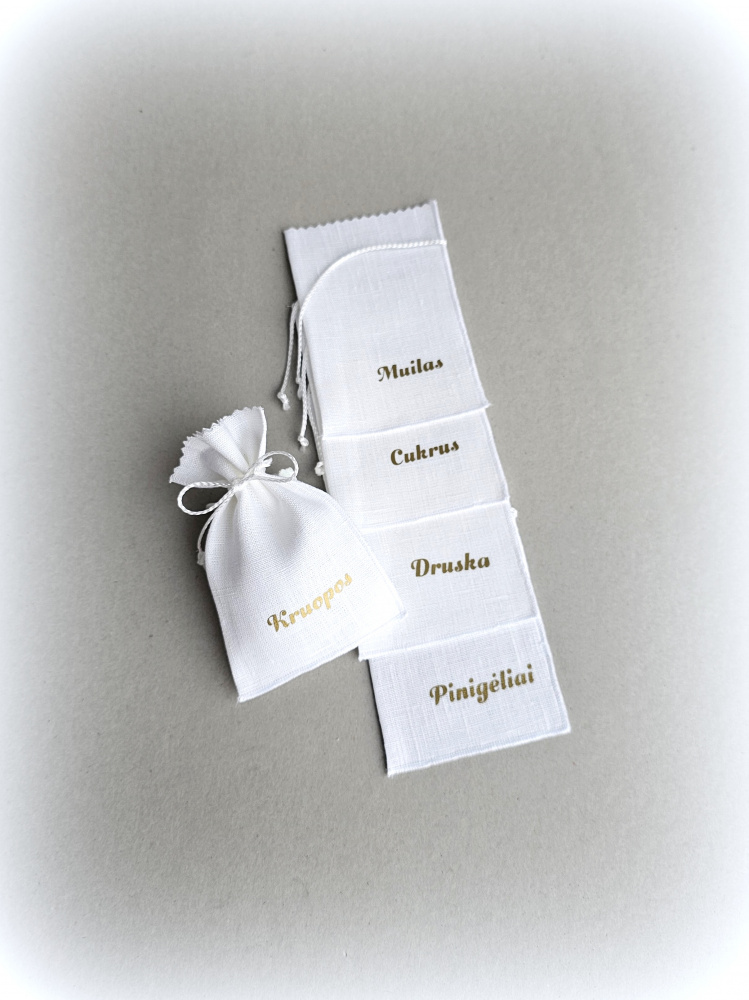 Krikstynu skraiste su vardu Krikšto žvakė su vardu