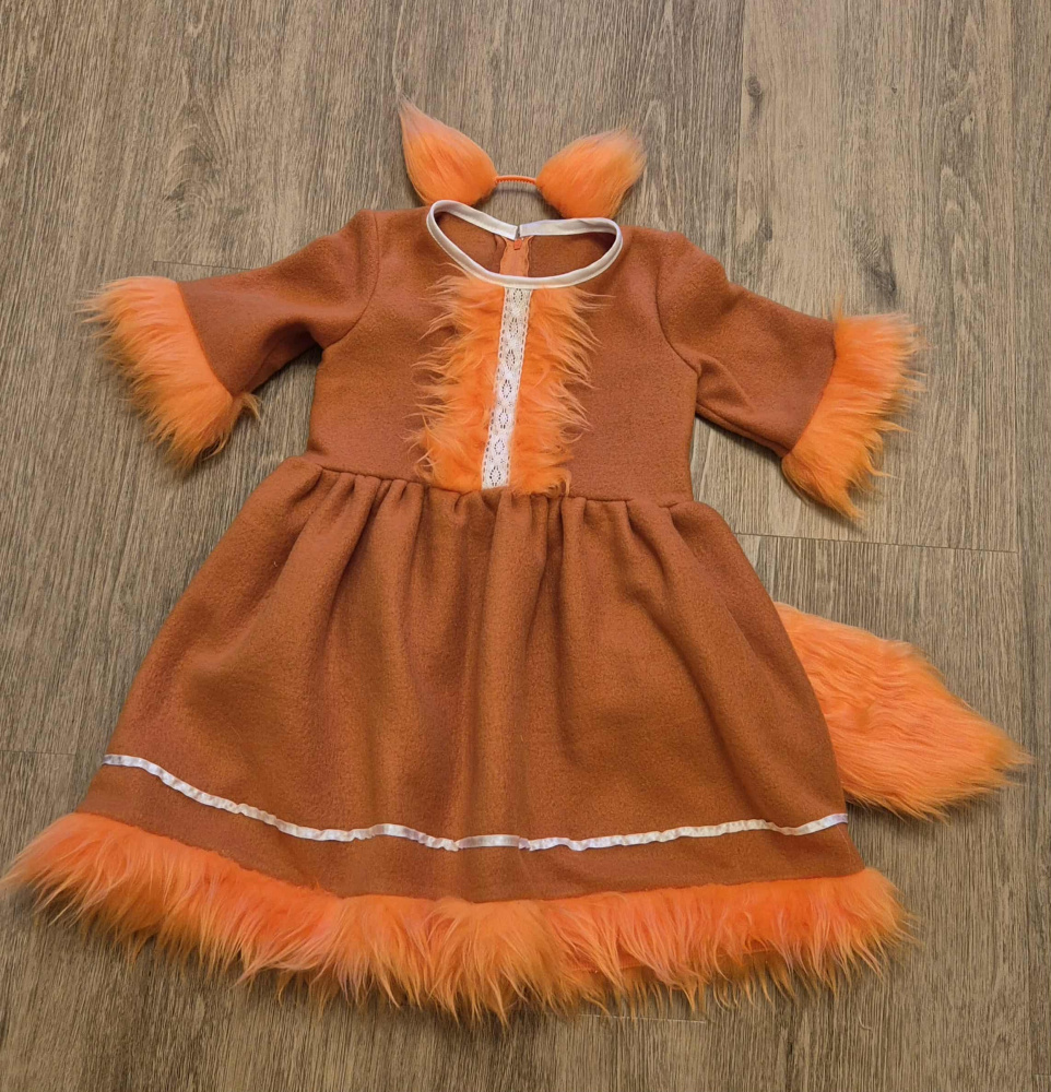 Lapės, voveraitės karnavalinis kostiumas (L1)