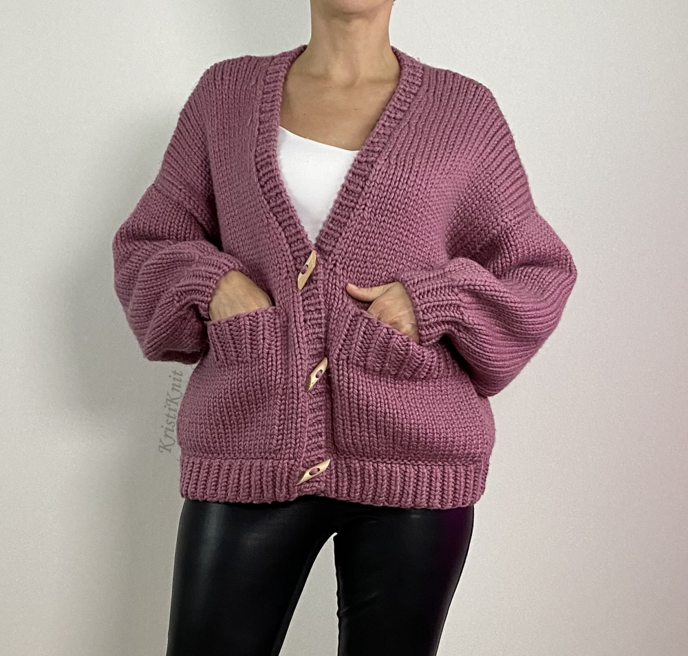 moteriškas megztinis "Storulis"
