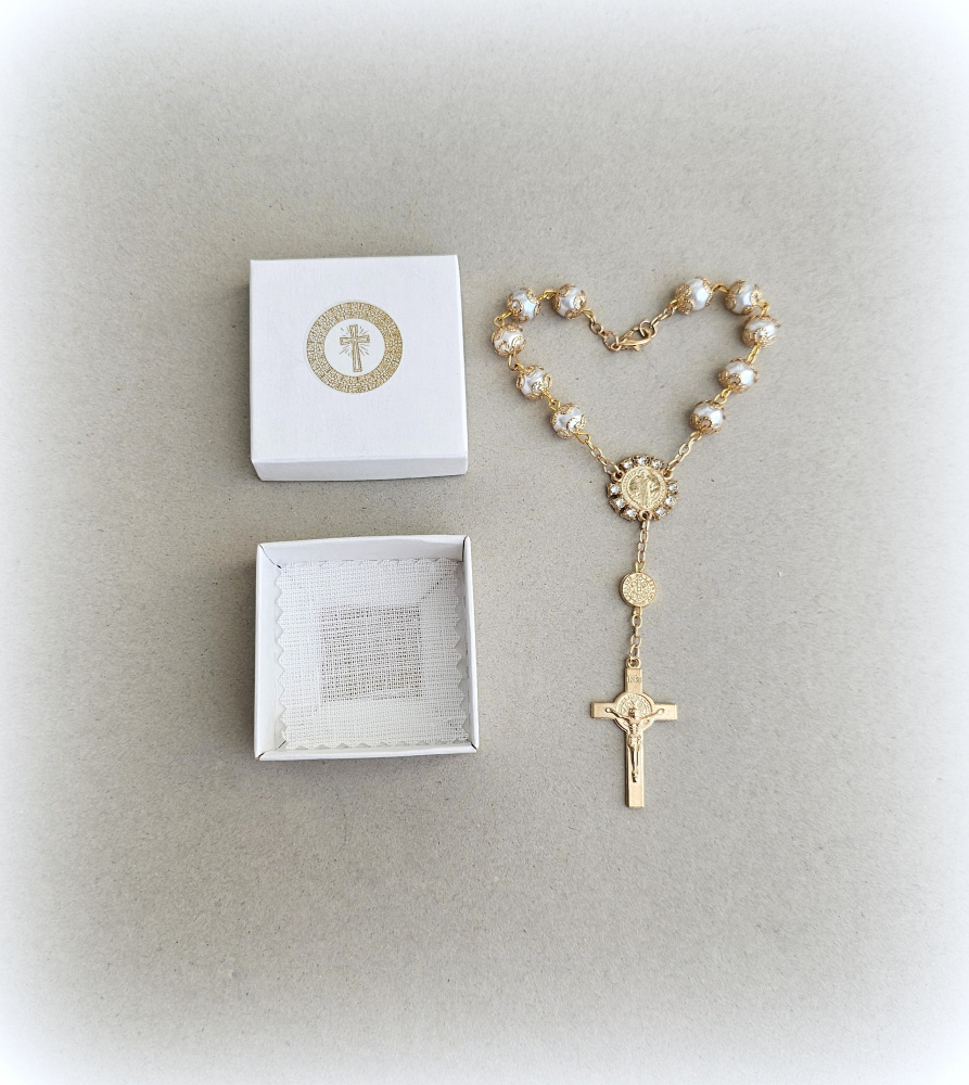 Pirmasis vienos paslapties rozancius "Auksas"