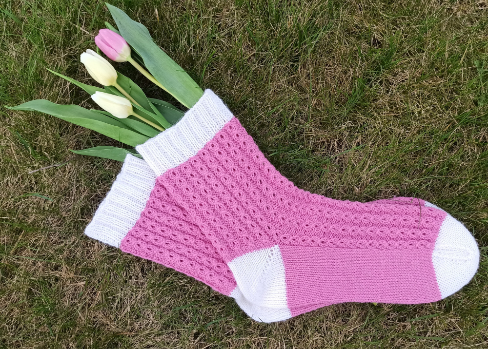 Rožinės kojinės
