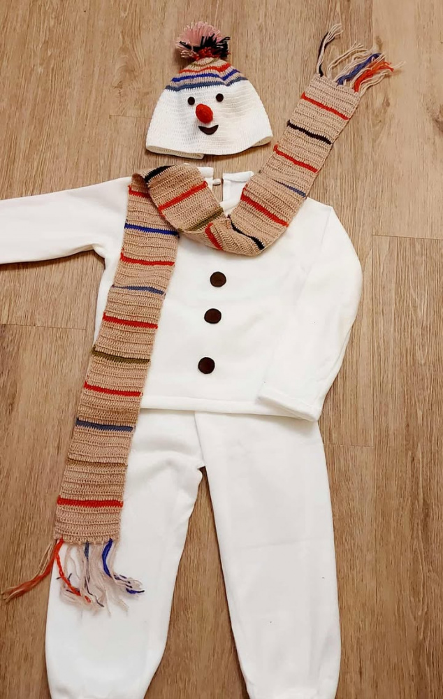 Sniego senio, besmegenio kostiumas