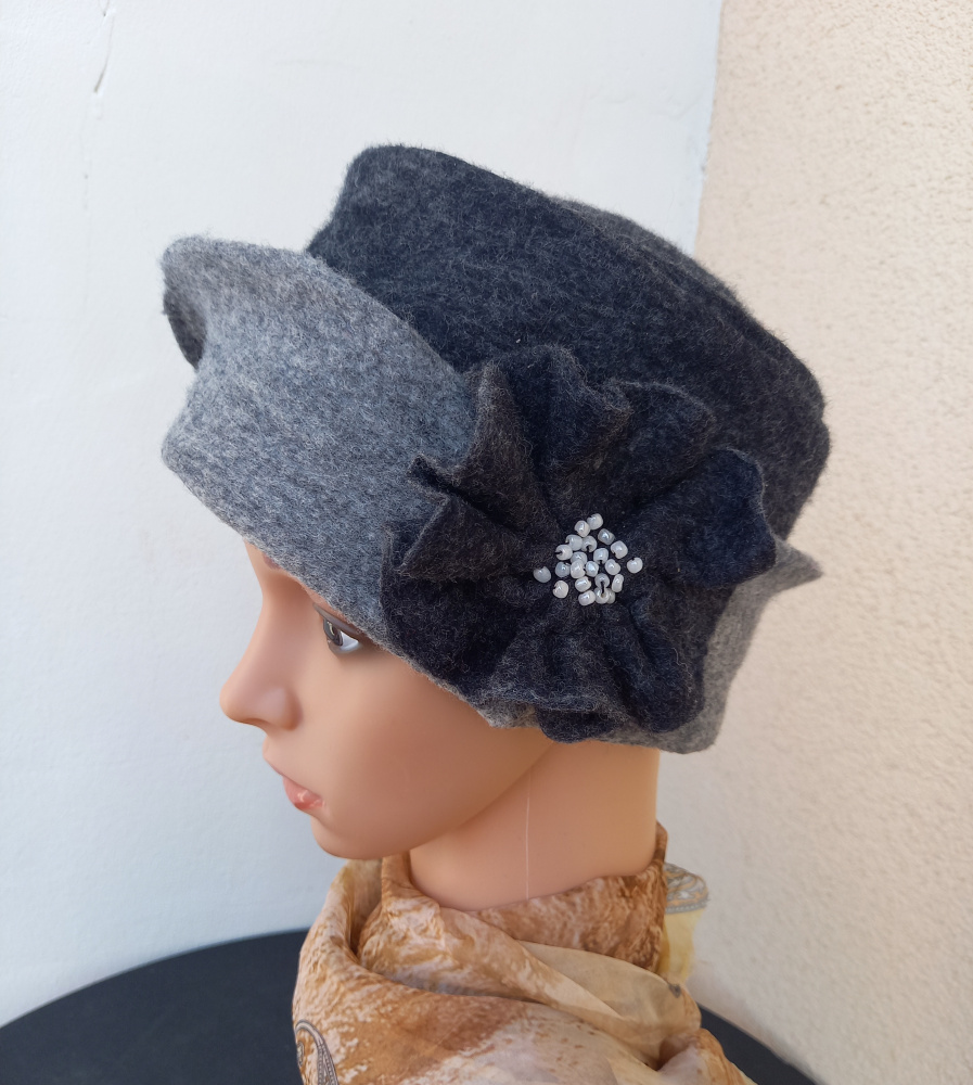 Velta kepuraitė    ,,February"