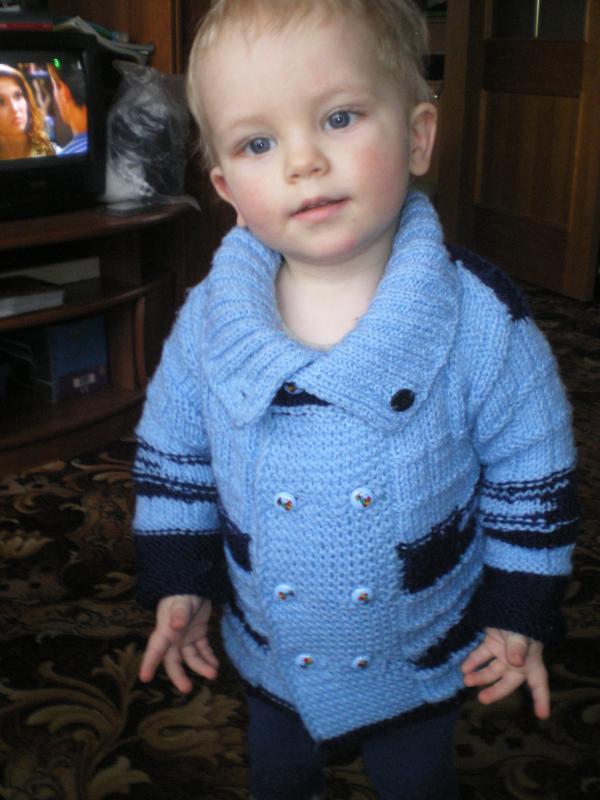 vaikiskas megztinis